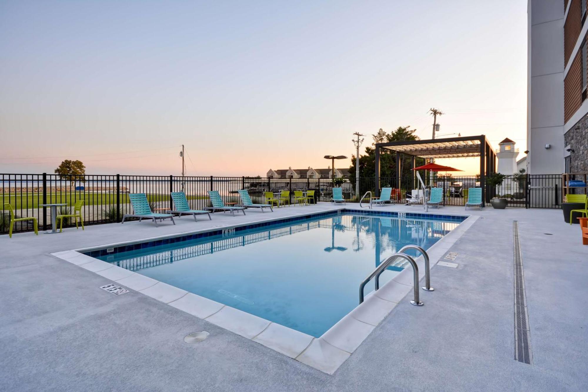 Home2 Suites By Hilton Decatur Ingalls Harbor Εξωτερικό φωτογραφία